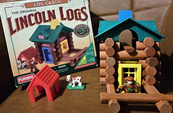 Lincoln Logs
