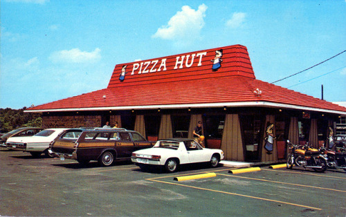 Retro Pizza Hut