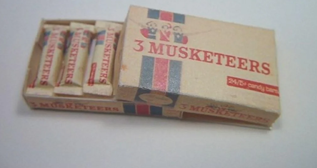 3 Musketeers